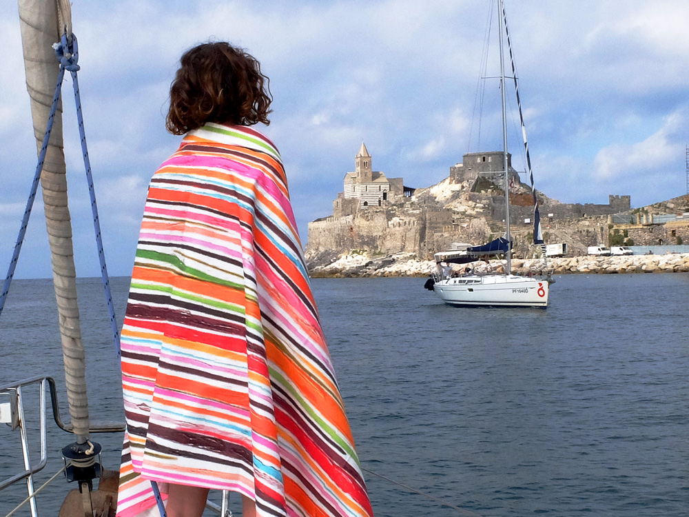 Power Towel sailing in Porto Venere - Pimp My Towel Power Towel sailing in Porto Venere - Pimp My Towel